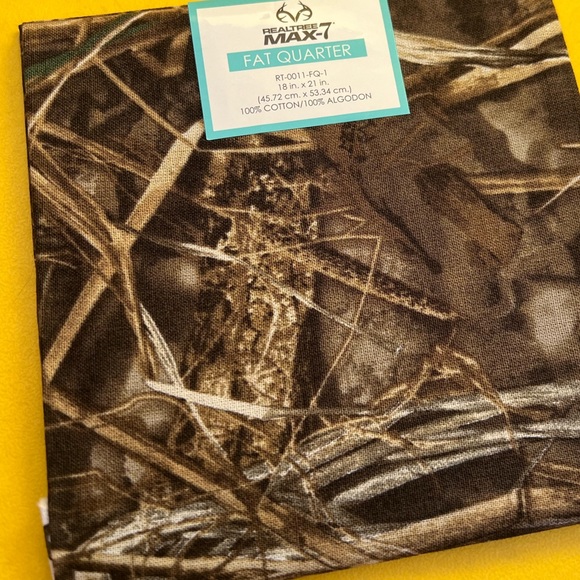 FAT QUARTER camo MAX 7 REALTREE fabric cotton print HUNTING outdoors duck hunt - Picture 1 of 7